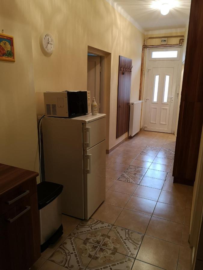 Veva Apartman - Eger Maganszallashely المظهر الخارجي الصورة